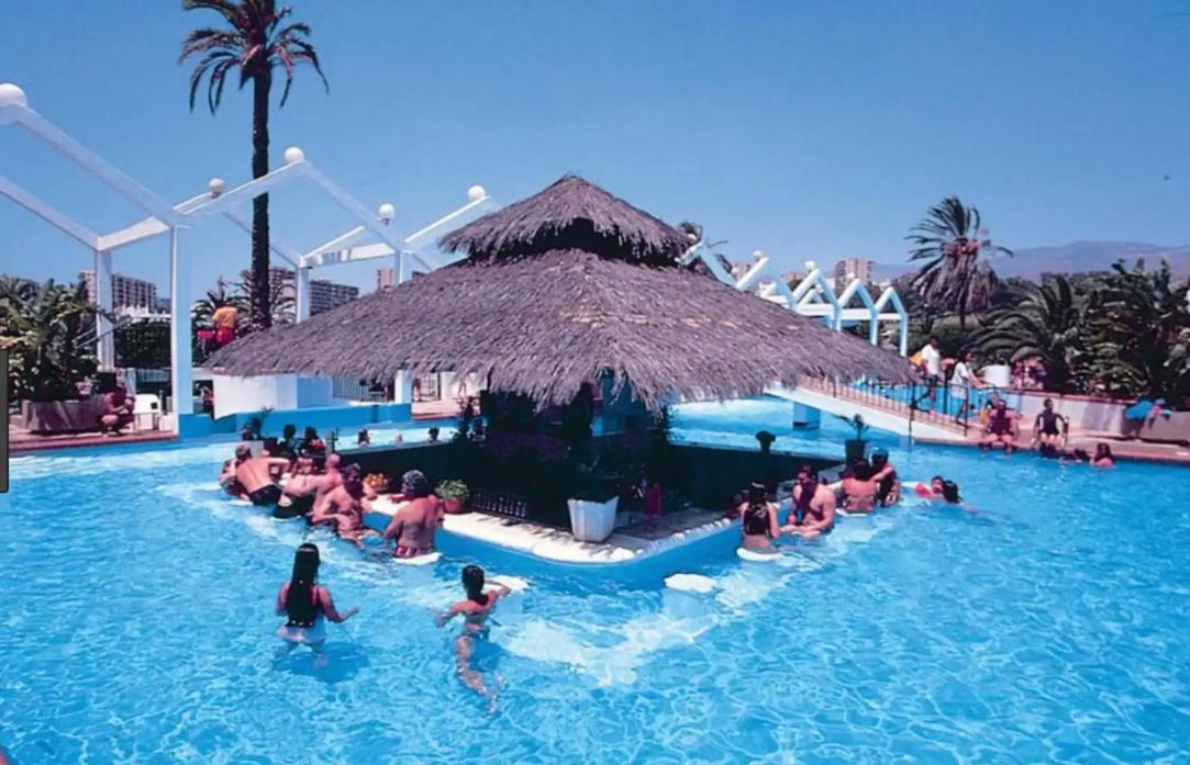 Apartment In Benalbeach 5 Pools Benalmádena Buitenkant foto